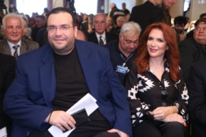 Φαρμακείο αυτοκινήτου: Τα 16 αντικείμενα που πρέπει να έχει κάθε οδηγός από το 2027 -Οι νέες προδιαγραφές - εικόνα 2