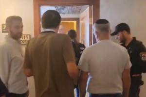 Προ των πυλών η επίθεση στη Ράφα: Επιχείρηση "απομάκρυνσης αμάχων" από το Ισραήλ - Aδιέξοδο στις συνομιλίες για κατάπαυση πυρός - εικόνα 3