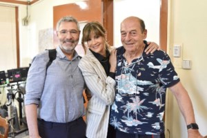 Πέθανε ο σκηνοθέτης των μεγάλων τηλεοπτικών επιτυχιών, Μανούσος Μανουσάκης - εικόνα 2