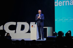 Εκλογές στη Γερμανία: Προβάδισμα του CDU και άνοδο της ακροδεξιάς - Τι δείχνει η τελευταία δημοσκόπηση