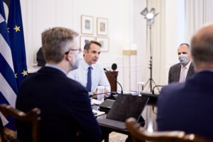 Τσίπρας: Nα τελειώσει η κυβέρνηση Μητσοτάκη, για να τελειώνει και η ακρίβεια - Σκληρή απάντηση από το Μαξίμου