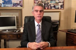 Πάνος Λασκαρίδης: Παραιτήθηκε από το ΔΣ της Ένωσης Ελλήνων Εφοπλιστών μετά τον σάλο για τις δηλώσεις του - εικόνα 2