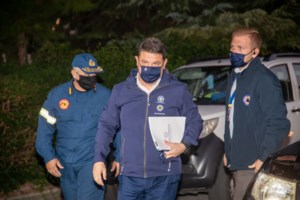 Κορονοϊός-Δερμιτζάκης: Με ραντεβού ακόμα και η αγορά ρούχων στα καταστήματα- Να αποφευχθεί ο συνωστισμός - εικόνα 2