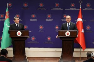 Δεν κρύβει την ενόχλησή του ο  Ακάρ για τα εξοπλιστικά της Ελλάδας: "Προσπαθεί να πλήξει την ειρήνη και την σταθερότητα" - εικόνα 2