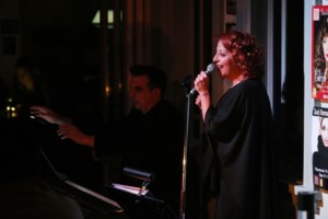 Ο Βαρουφάκης διώχνει τον Δήμο Μούτση από το ΜέΡΑ25 μετά την καταγγελία της Λυδίας Σέρβου