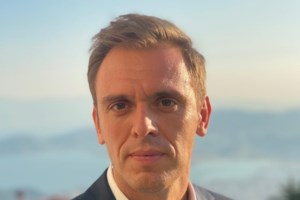 Μάντζος για υποκλοπές και ΝΥΤ: Εξάγουμε τεχνογνωσία παραβίασης ανθρωπίνων δικαιωμάτων με τις ευλογίες του κράτους