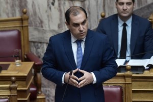 Αποτροπιασμός στην Κρήτη: Ιερέας προέτρεπε και ενθάρρυνε να πυροβολούνται οι αδέσποτοι σκύλοι και οι φιλόζωοι