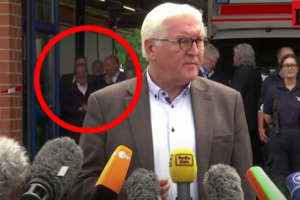 Γερμανία: Συνεχίζεται η θύελλα με τον Λάσετ - Νέα "συγγνώμη" για τα γέλια στις πλημμυρισμένες περιοχές