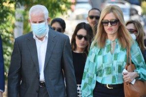 Πέτρος Φιλιππίδης: "Επιστρέφει" στην τηλεόραση με το "50-50" - "Θα παίρνει ποσοστό από τις επαναλήψεις"