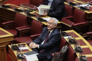 Νέα ερωτήματα ΝΔ για τη βίλα Ραγκούση στην Πάρο: Έπαιρνε επιστρεπτέες προκαταβολές την περίοδο 2020-2021; - εικόνα 3