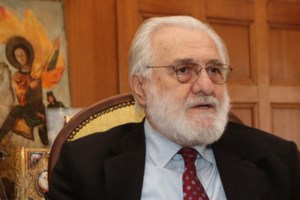 Ο Γιάννης Στάνκογλου απαντά στον Σμαραγδή: "Ενας σκηνοθέτης χωρίς μνήμη - Πόσο πολύ γελάω με όλο αυτό..." - εικόνα 2