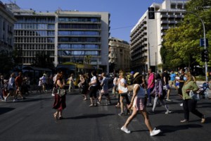 Τι αλλάζει στην εφορία όσων έχουν οικογένεια – Ποιοι κερδίζουν έως 5.000 ευρώ και ποιοι… τίποτα