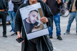 Πάτρα: Παραδόθηκε ο βασικός κατηγορούμενος για τον θανάσιμο ξυλοδαρμό του 30χρονου – Κλωτσούσε στο κεφάλι το θύμα - εικόνα 2