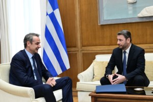 Μητσοτάκης: "Μη διαβάζετε μόνο Guardian, είναι η ΕφΣυν της Βρετανίας" - Η απάντηση της εφημερίδας