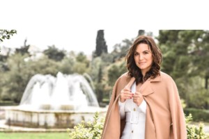 Όλγα Κεφαλογιάννη: Η νέα φωτογραφία από τον γάμο της - Στη δεξίωση με τον σύζυγό της - εικόνα 2