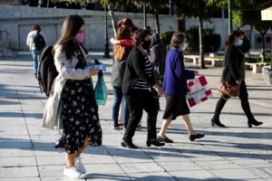 Βατόπουλος για lockdown: Ανοιχτό κάθε ενδεχόμενο λόγω της μεγάλης αβεβαιότητας και του απρόβλεπτου της πανδημίας - εικόνα 2