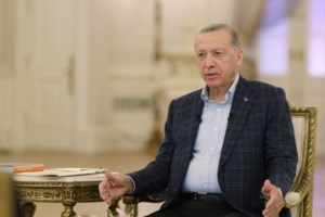 Ο Ερντογάν στο πιλοτήριο του "ΚΑΑΝ" α λα Top Gun  - Βάφτισε το τουρκικό μαχητικό 5ης γενιάς