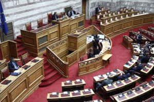 Βουλή: Αργησε αλλά πήγε ο Δένδιας - "Καρφιά" από Γεωργιάδη: Μόνο αν ήμουν σε κώμα δεν θα ερχόμουν για δική μου τροπολογία - εικόνα 4