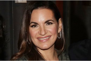 Η εγκυμονούσα Ελένη Φουρέιρα στην πρώτη δημόσια εμφάνιση: Το total black και η φουσκωμένη κοιλιά - εικόνα 5