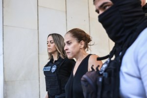 Ραφήνα: 52χρονος επιτέθηκε με αιχμηρό αντικείμενο και τραυμάτισε δύο άτομα σε βενζινάδικο