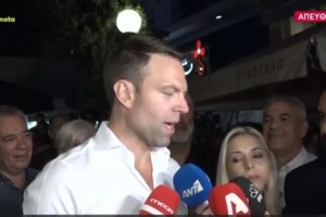 Γκάφα ολκής Κασσελάκη με τα κατεχόμενα της Κύπρου: Αντί για ψευδοκράτος, είπε το "κρατίδιο το δικό τους"