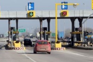 Αργίες 2022: Φουλ τριήμερα η νέα χρονιά - Πότε πέφτουν γιορτές και επέτειοι [Βίντεο]