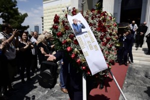 Γιάννης Μαρκόπουλος: Πέθανε ο μεγάλος συνθέτης σε ηλικία 84 ετών