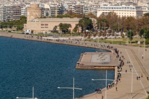 Θεσσαλονίκη - Συναγερμός στο Νοσοκομείο Γεννηματάς: 12 κρούσματα κορονοϊού, έκλεισε το μικροβιολογικό
