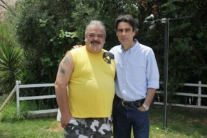 Στηβ Ντούζος: Στο νοσοκομείο ξανά ο ηθοποιός- "Είχα δύσπνοια, λαχάνιαζα και ήρθα να το ισιώσω""