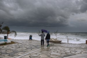 Σε συναγερμό η Υπηρεσία Πολιτικής Προστασίας λόγω της σφοδρής κακοκαιρίας - Μπαράζ συσκέψεων