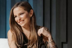 Εριέττα Κούρκουλου: "Με πήρε αγκαλιά όταν έχασα το δεύτερο μωρό μου" - Τα λόγια καρδιάς σε μια αληθινή φίλη - εικόνα 2