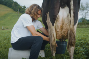 Τσιτσιπάς: Ο επόμενος Τζέιμς Μποντ πρέπει να είναι... Έλληνας