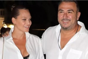 Αντώνης Ρέμος: Το τρυφερό φιλί στην Υβόννη Μπόσνιακ για τα γενέθλιά της [Βίντεο]