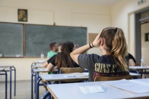 Κορονοϊός - Μητσοτάκης: Εκκληση προς τους νέους - "Δεν είστε άτρωτοι" [βίντεο]