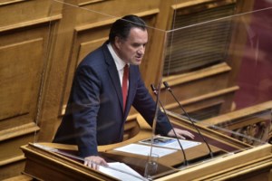Εργασιακό νομοσχέδιο: Συντάξιμος χρόνος ή έκπτωση στις εισφορές για τις επιπλέον πέντε ώρες εργασίας