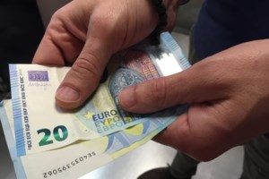 Σταϊκούρας: Στο σπίτι τους με επιδοτούμενο ενοίκιο όσοι δεν μπορούν να πληρώσουν τα χρέη τους [βίντεο]