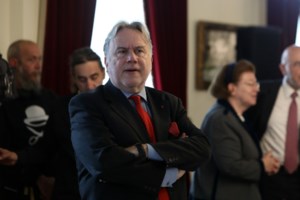 Μάντζος για απομάκρυνση Κατρούγκαλου: Χρυσός χορηγός της ΝΔ ο ΣΥΡΙΖΑ - Επιβεβαιώνει την αναξιοπιστία του - εικόνα 2