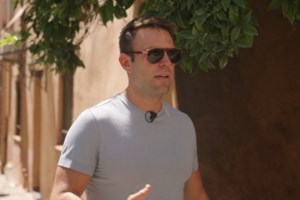 Λ. Ιωάννου σε Α. Σρόιτερ: "Έχετε κοινά με τον Κασσελάκη ψηλός, όμορφος, αθλητικός" - "Δεν πάω για αρχηγός του ΣΥΡΙΖΑ" - εικόνα 3