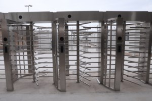 Διάσωση Τούρκων μεταναστών στον Έβρο: Συγχαρητήρια Θεοδωρικάκου στην ΕΛ.ΑΣ.