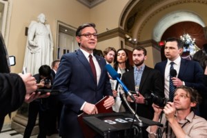 Financial Times: Ελλάδα και Ισπανία πιέζονται να δώσουν αντιαεροπορικά στην Ουκρανία - Θέλει τους ελληνικούς S-300 ο Ζελένσκι - εικόνα 2