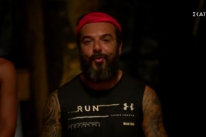 Ευρυδίκη Βαλαβάνη για Βασάλο: "Στεναχωριέμαι που θα αργήσει να γυρίσει σπίτι"- Γιατί είπε "παιδάκι" τον Τριαντάφυλλο - εικόνα 3