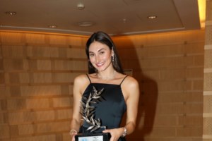 Καλλιτεχνική κολύμβηση: Κορυφαία στον κόσμο για το 2024 η Ευαγγελία Πλατανιώτη - εικόνα 2