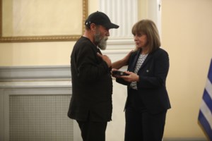 Πολυχρονόπουλος - Μαρτυρία εθελοντή: "Μαγειρεύαμε με ό,τι έφερνε ο κόσμος. Τα μετρητά δεν ξέρω που πήγαιναν"