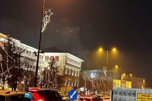 Φωτιά σε δύο διαμερίσματα σε Βριλήσσια και Νέα Σμύρνη - Μεγάλη κινητοποίηση της Πυροσβεστικής [εικόνες]