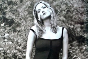 Τα supermodels των '90s αποχαιρετούν την Τατιάνα Πάτιτζ που πέθανε από καρκίνο - Υπήρξε "μούσα" του Βασίλειου Κωστέτσου