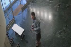 Τραγέλαφος με τους περιοριστικούς όρους: Το 40% δεν εμφανίζεται καν στα αστυνομικά τμήματα - Παραμένουν άφαντοι