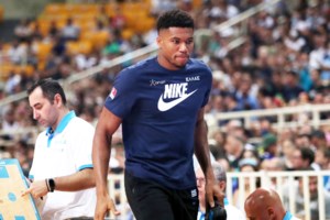 Τουρνουά Ακρόπολις: Αήττητη η Εθνική, νίκησε 89-80 την Τουρκία - "Κυρίαρχος" ο Κώστας Αντετοκούνμπο [βίντεο]