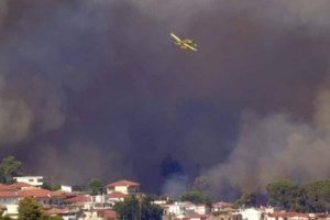 Ηράκλειο: Φωτιά στο Δήμο Φαιστού - Μεγάλη επιχείρηση με επίγεια και εναέρια μέσα
