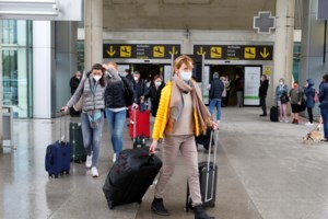 Φάουτσι: Πρόωρο το τέλος των περιοριστικών μέτρων σε κάποιες πολιτείες - Υπάρχει ακόμα κίνδυνος - εικόνα 2