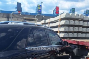 Θανατηφόρο τροχαίο στο Πέραμα -Ένας νεκρός μετά από σύγκρουση ΙΧ με μηχανή